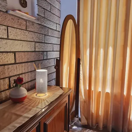 Garden Gasthuis Tirana